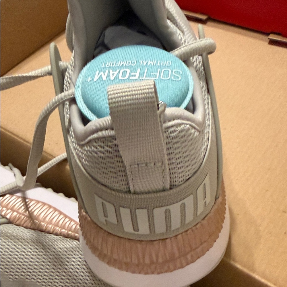Puma Gray violet-rose gold Shoes size 6.5 - Picture 3 of 4